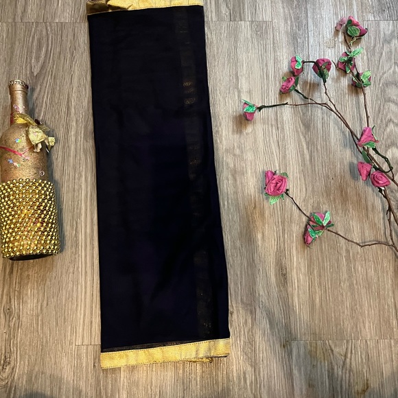 COPY - Beautiful Indian Lehenga - Picture 3 of 3